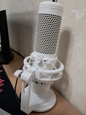 hyperx-quadcast-s-obmen-na-materinskoi-platu-b660b760-big-1