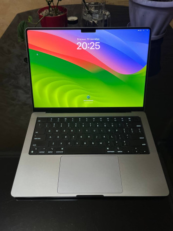 prodaiu-macbook-pro-14-m1-pro-32512-big-1