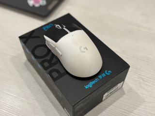 myska-logitech-g-pro-x-superlight