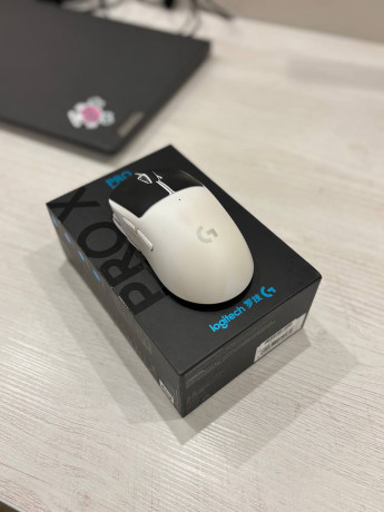 myska-logitech-g-pro-x-superlight-big-0