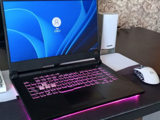 prodam-noutbuk-asus-rog-strix-g512-li