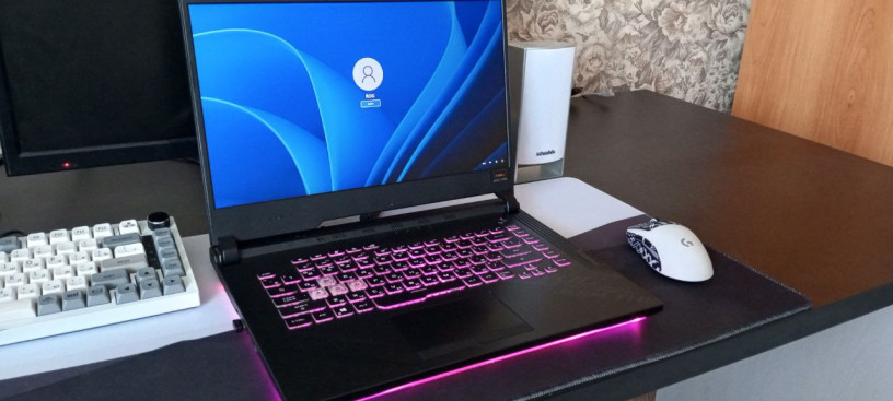 prodam-noutbuk-asus-rog-strix-g512-li-big-0