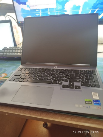 prodam-noutbuk-lenovo-legion-5-16irx9-big-1