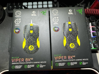 prodaiu-2-novye-zapecatannye-i-originalnye-igrovye-myski-ot-kompanii-razer-model-viper-8k-hz-esl