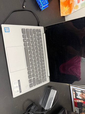 prodam-noutbuk-lenovo-yoga-s730-big-1