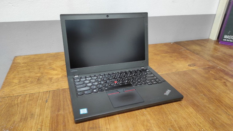 ultrabuk-lenovo-thinkpad-x260-core-i5-6200u-230ghz280ghz-ssd-240gb-ram-16gb-iader-24-pot-big-0