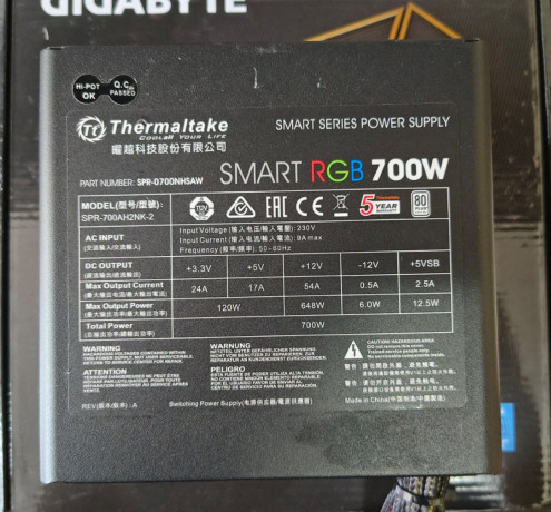 thermaltake-smart-rgb-700w-big-0