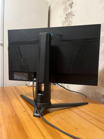 1-korpus-aerocool-tor-pro-pustoi-bez-komplektuiushhix-big-2