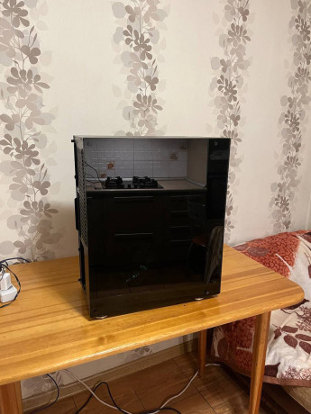 1-korpus-aerocool-tor-pro-pustoi-bez-komplektuiushhix-big-3