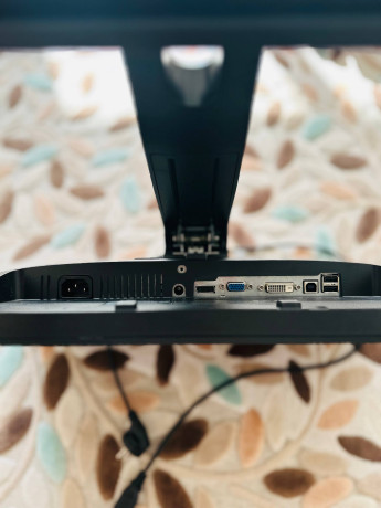 dell-p2213t-v-ocen-ocen-xorosem-sostoianii-ne-zapylennyi-ne-carapannyi-ispolzovalsia-ocen-ber-big-2