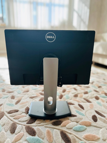 dell-p2213t-v-ocen-ocen-xorosem-sostoianii-ne-zapylennyi-ne-carapannyi-ispolzovalsia-ocen-ber-big-0