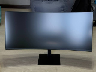34-xiaomi-curved-gaming-monitor-g34wqi