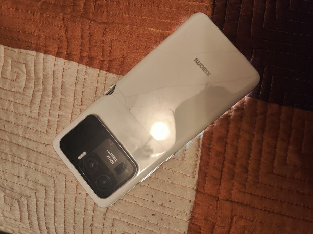 prodam-xiaomi-mi-11-ultra-big-0