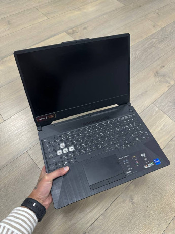 prodam-xorosii-noutbuk-asus-tuf-gaming-f15-fx506h-big-0