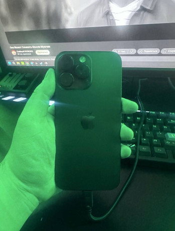 prodam-iphone-16-pro-max-na-256gb-big-0