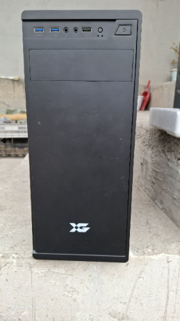 prodam-dva-korpusa-ot-xg-dlia-kompiutera-korpusa-bez-bloka-pitaniia-samovyvoz-za-dva-korpusa-8000-big-1