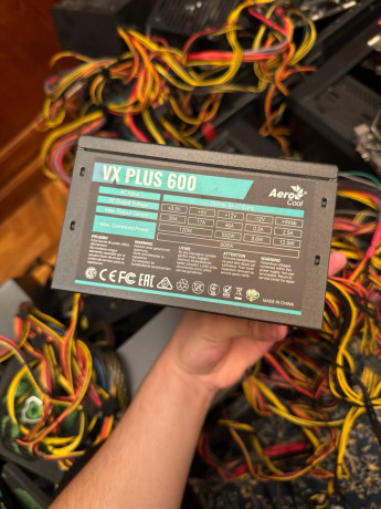 aero-cool-vx-plus-600-17st-big-0
