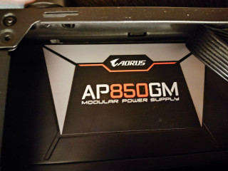 gygabite-aorus-80-plus-gold