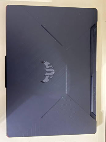 asus-tuf-gaming-f15-fx506lhb-v-otlicnom-sostoianii-imeiutsia-kosmeticeskie-defekty-vide-nekotoryx-klavi-big-0