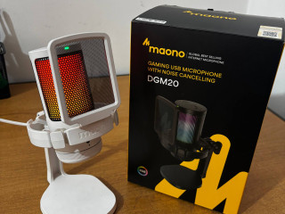 prodam-mikrofon-maono-otlicnyi-mikro-za-svoi-dengi