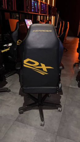 igrovye-kresla-dxracer-v-ocen-xorosem-sostoianii-big-1