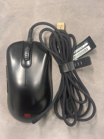 zowie-ec1-c-v-idealnom-sostoianie-byli-v-ispolzovanii-vse-mesiac-potom-34-mesiacev-prosto-lezali-v-big-0