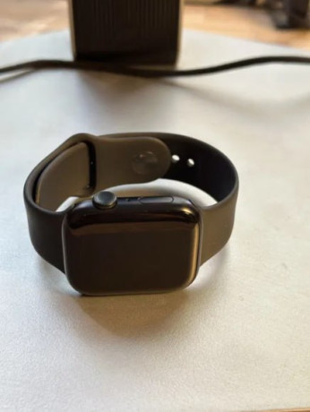 apple-watch-9-45mm-midnight-v-otlicnom-sostoianii-big-0