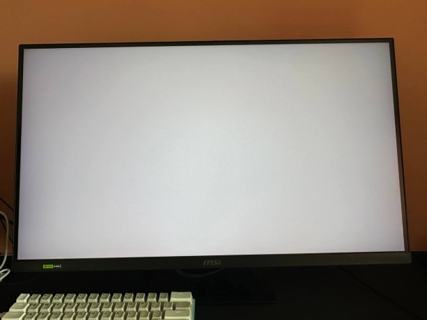monitor-27-msi-mag-274upf-4k-3840x2160-144ghz-ips-1-ms-vremia-otklika-g-sync-big-1