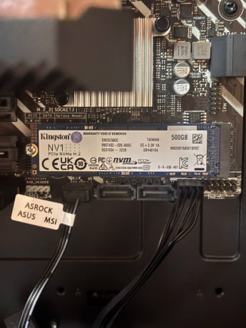 privetstvuiu-vsex-prodam-ssd-kingston-500gb-big-0