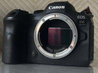 prodaiu-polnyi-komplekt-dlia-fotografa
