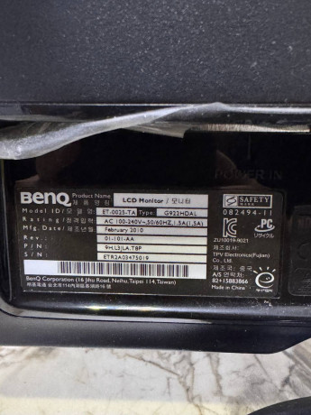 monitor-benq-185-diuimov-720-hd-big-2