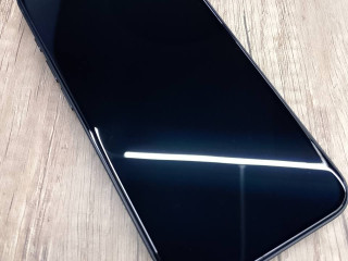 v-prodaze-iphone-16e-128gb-esimsim