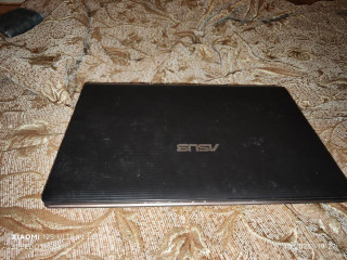 prodam-staryi-noutbuk-asus