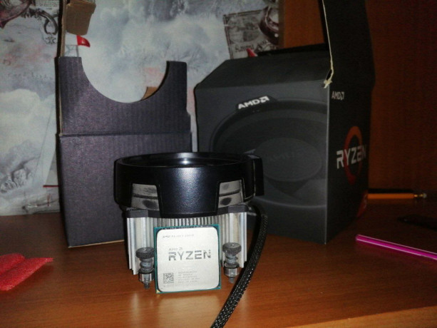 prodam-amd-ryzen-2600x-big-1