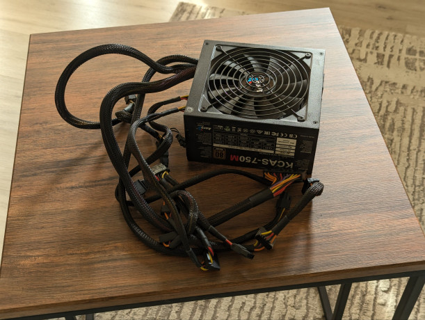 materinka-gigabyte-z370-hd3p-big-4