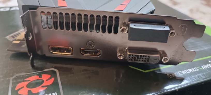 prodam-videokartu-gygabyte-geforce-gtx-1070-8gb-big-4