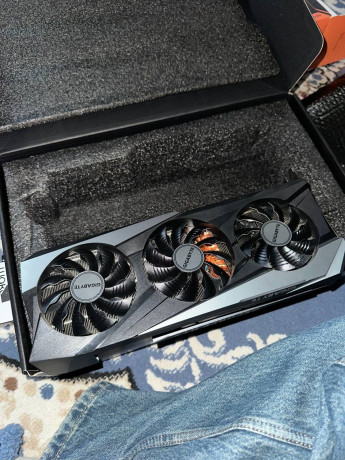 rtx-3070ti-gigabyte-gaming-oc-165k-big-0