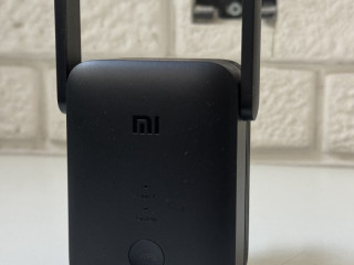 mi-wifi-range-extender-ac-1200