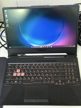 processor-intel-core-i5-11400h-6-iader-12-potokov-big-0