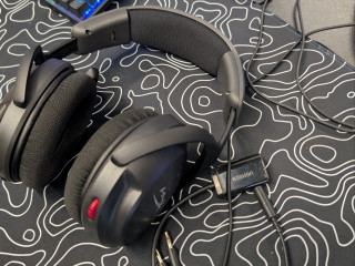 nausniki-hyper-x-stinger-2