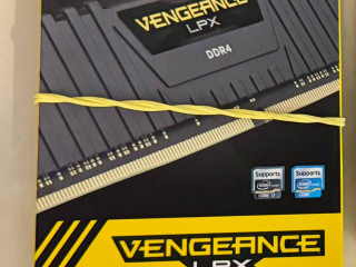 novaia-operativnaia-pamiat-ddr4-dimm-16x2-32-gb-3200-corsair-cm4x16gd3200c16k2e
