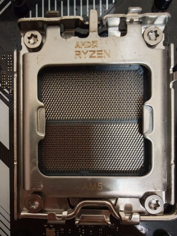 prodam-asrock-b650m-pro-rs-v-xorosem-sostoianii-big-4