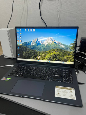 noutbuk-asus-vivobook-pro-15-big-0