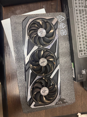 videokarta-rtx3060-asus-rog-strix-big-0