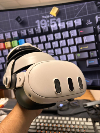 prodam-meta-quest-3-512gb-v-ocen-xorosem-sostoianii-i-s-ocen-udobnymi-krepleniiami-s-pauerbankom-ot-big-0