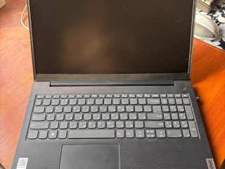 prodam-noutbuk-lenovo-v15-g3-aba