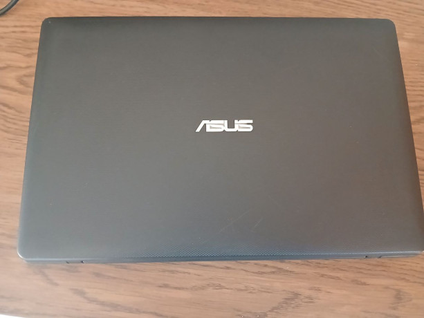 prodam-lotom-3-noutbuka-vozmozen-obmen-big-2