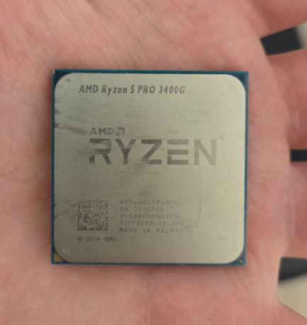 astana-prodam-ryzen-5-pro-3400g-za-15k-big-0