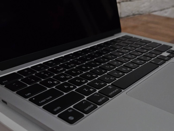 macbook-air-13-m3-8256gb-100-4-cikla-405000-big-1