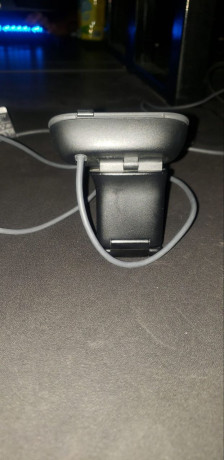 prodam-veb-kamepy-logitech-brio-100-full-hd-1080p-30-kadrov-v-sekundu-bez-korobki-kartinka-otlicna-big-1